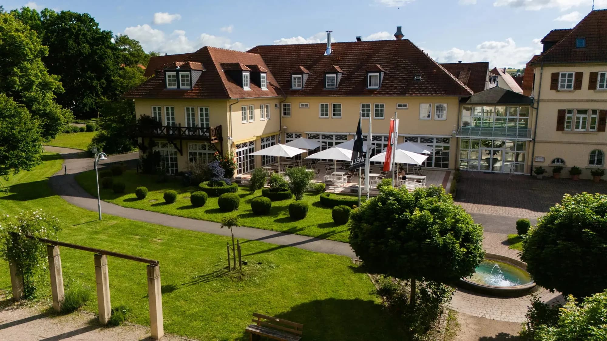 Schloss Neckarbischofsheim im Sommer